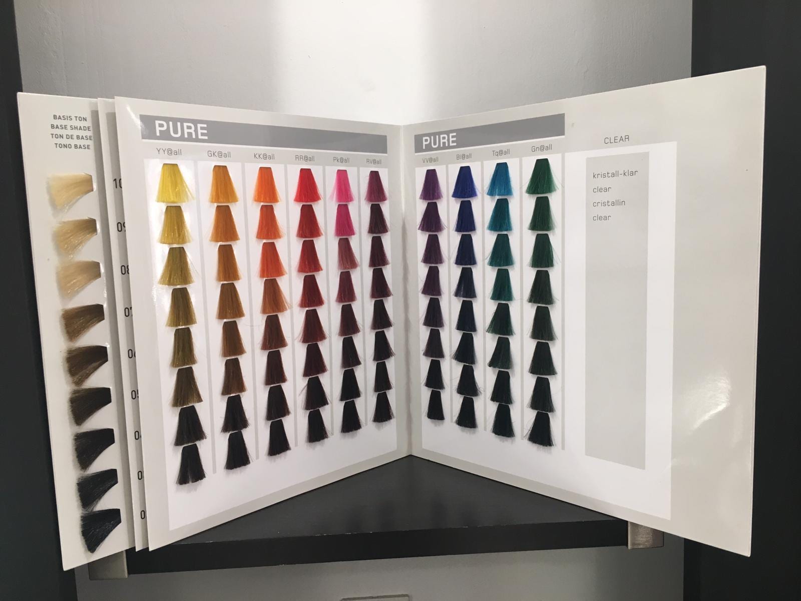 DENIS-I-PARRUCCHIERI-img-1-